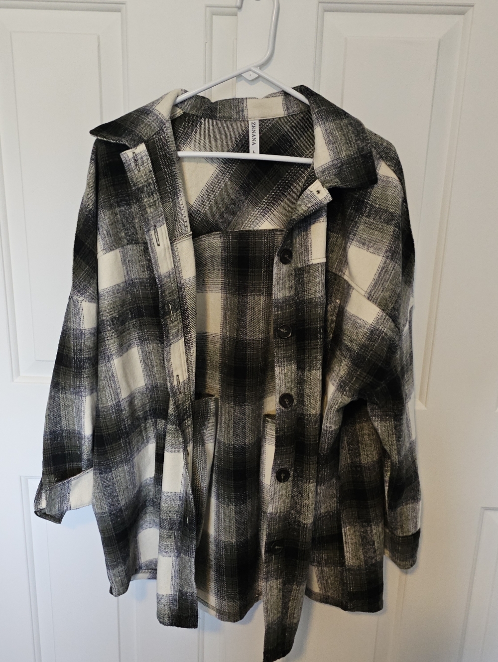 Women's Plaid Button-Front Utility Shacket in Green Blue & Cream